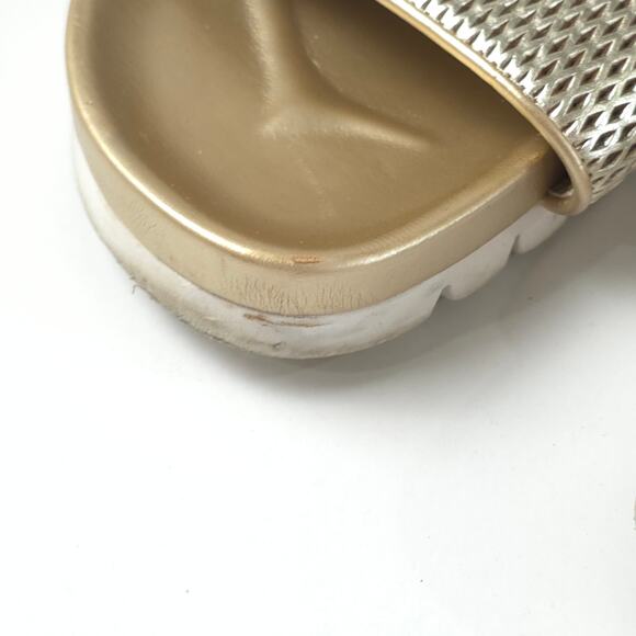 J/Slides Urban Sport Textured Leather Slide Sandal, Gold Laser, Size 9 - Picture 7 of 10